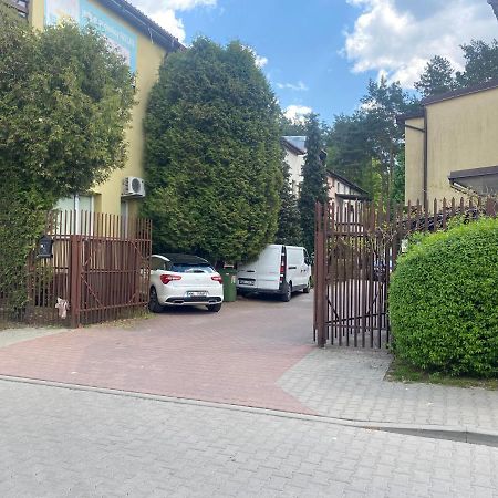 Falata Apartament Kobylka Exteriör bild